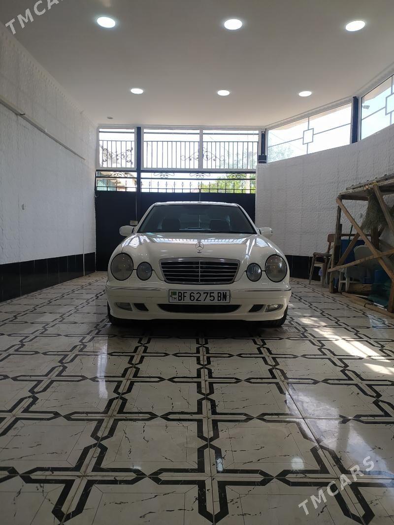 Mercedes-Benz E320 2002 - 210 000 TMT - Türkmenbaşy - img 1