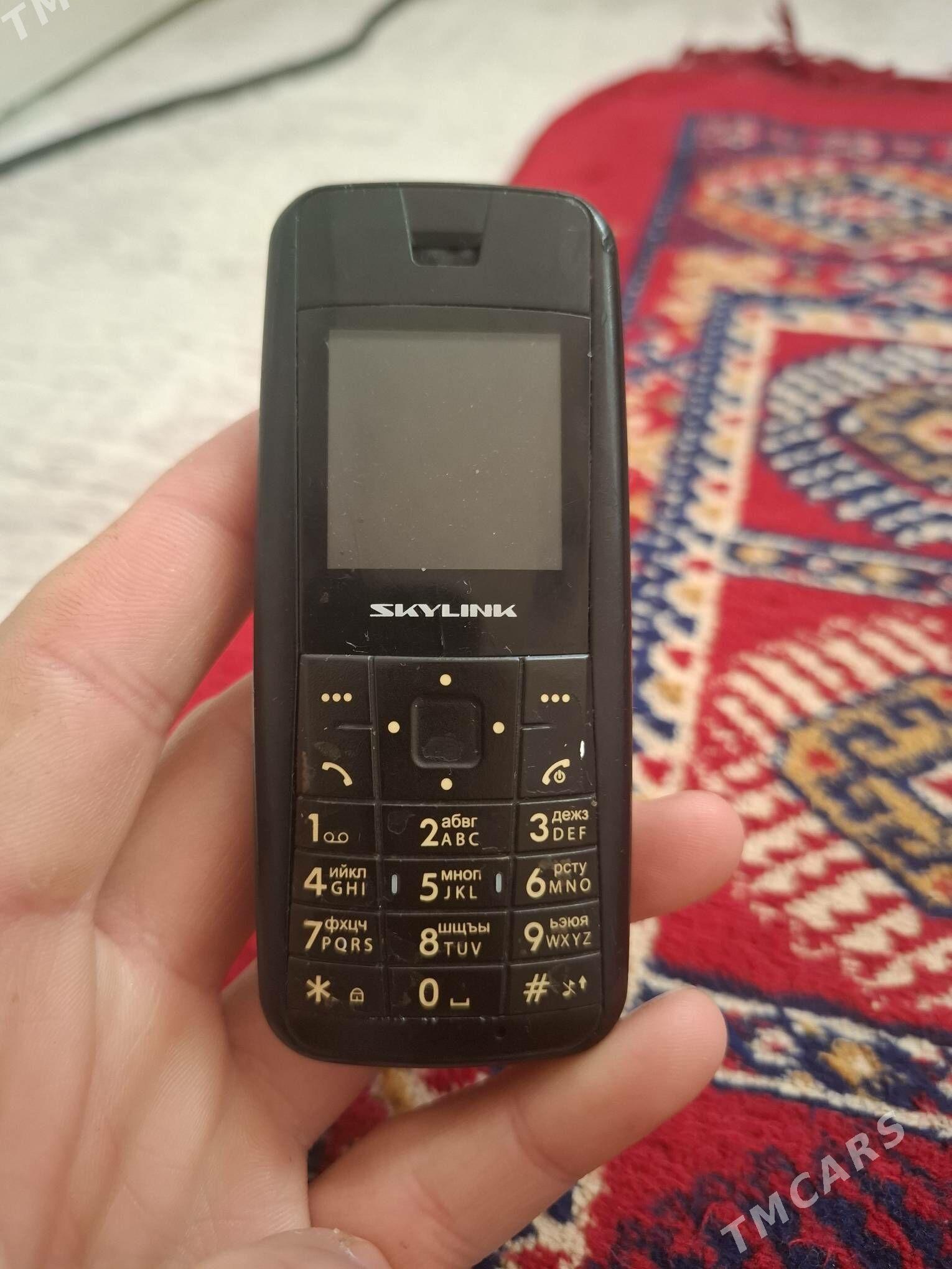 20lik telefon - 3 мкр - img 1