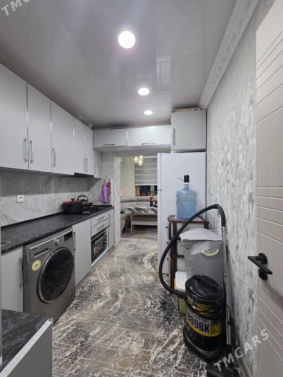 9mkr surikow 3etazy 3komnat - Ашхабад - img 1