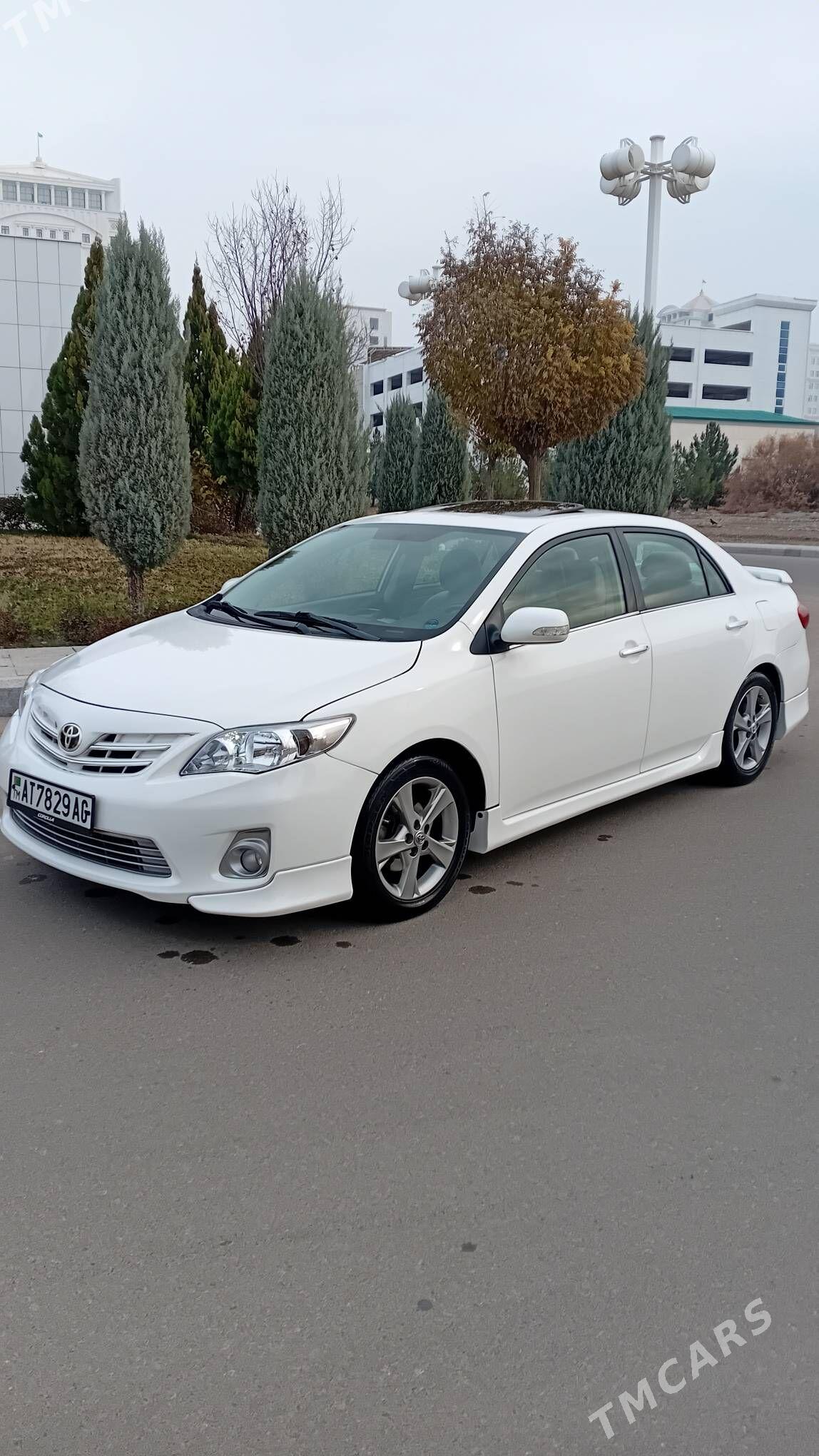 Toyota Corolla 2013 - 190 000 TMT - Aşgabat - img 1