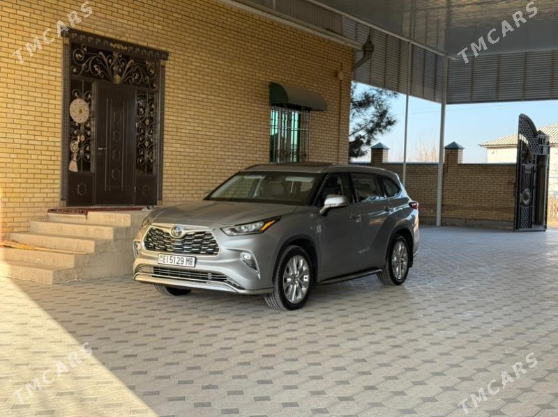Toyota Highlander 2021 - 530 000 TMT - Мары - img 1