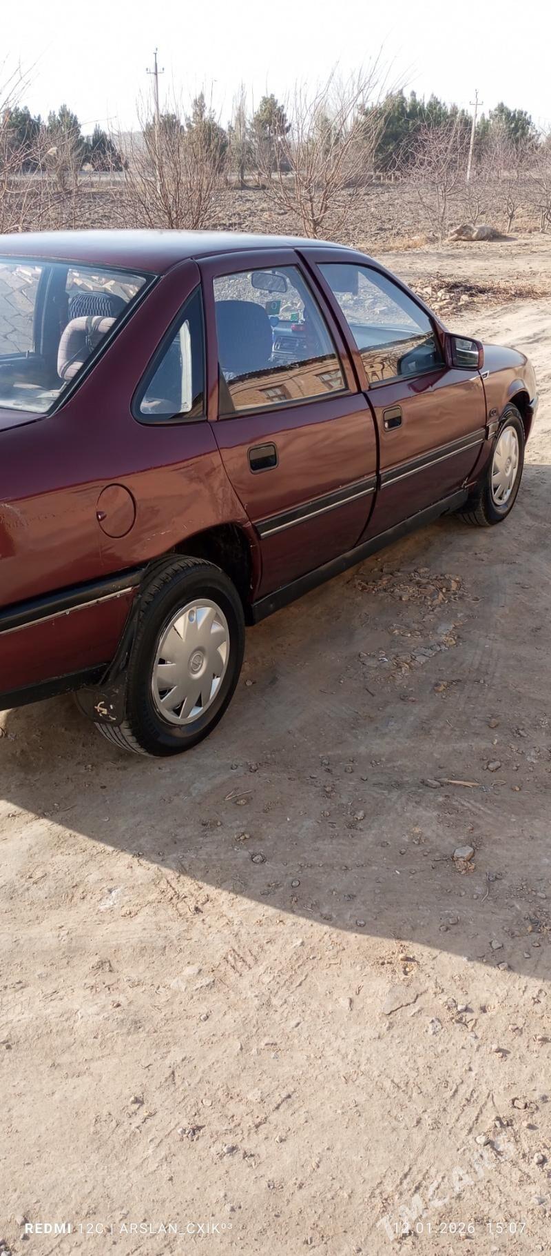 Opel Vectra 1991 - 30 000 TMT - Саят - img 1