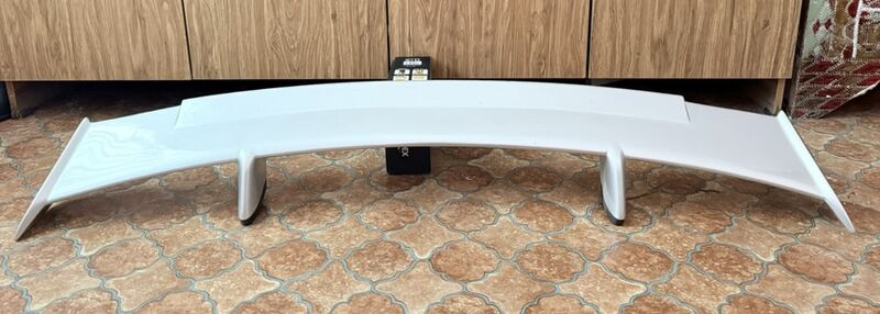 Astra j spoyler 1 000 TMT - Дашогуз - img 1