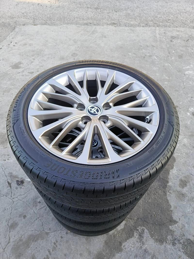 2018 camry radnoy disga pakrys 7 700 TMT - Hitrowka - img 1