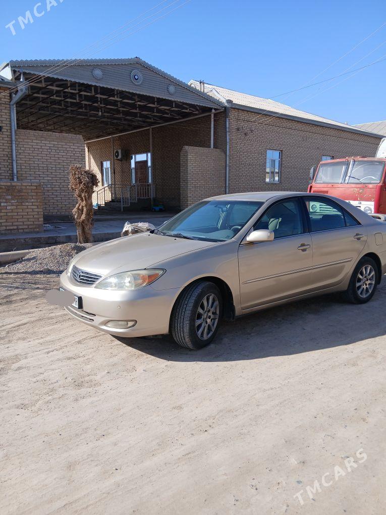 Toyota Camry 2003 - 156 000 TMT - Мары - img 1
