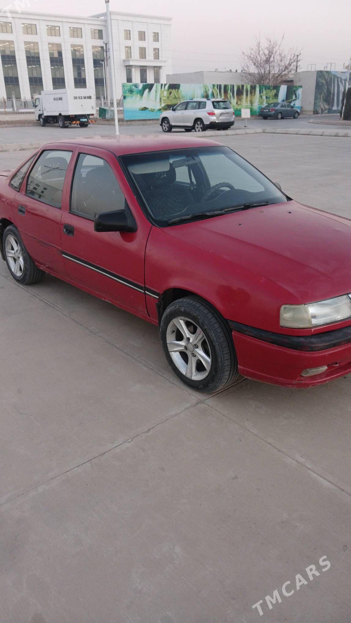 Opel Vectra 1989 - 40 000 TMT - Чарджоу - img 1