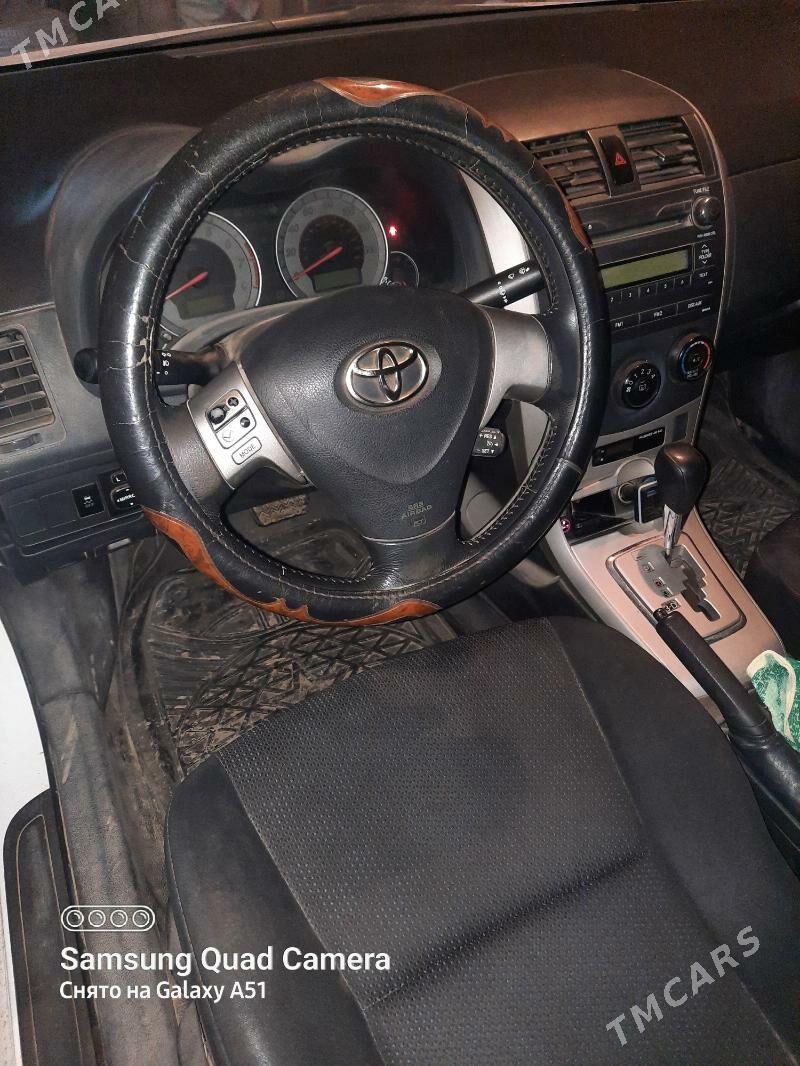 Toyota Corolla 2010 - 170 000 TMT - Türkmenbaşy etr. - img 1
