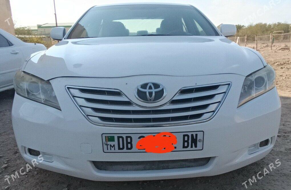 Toyota Camry 2010 - 140 000 TMT - Туркменбаши - img 1
