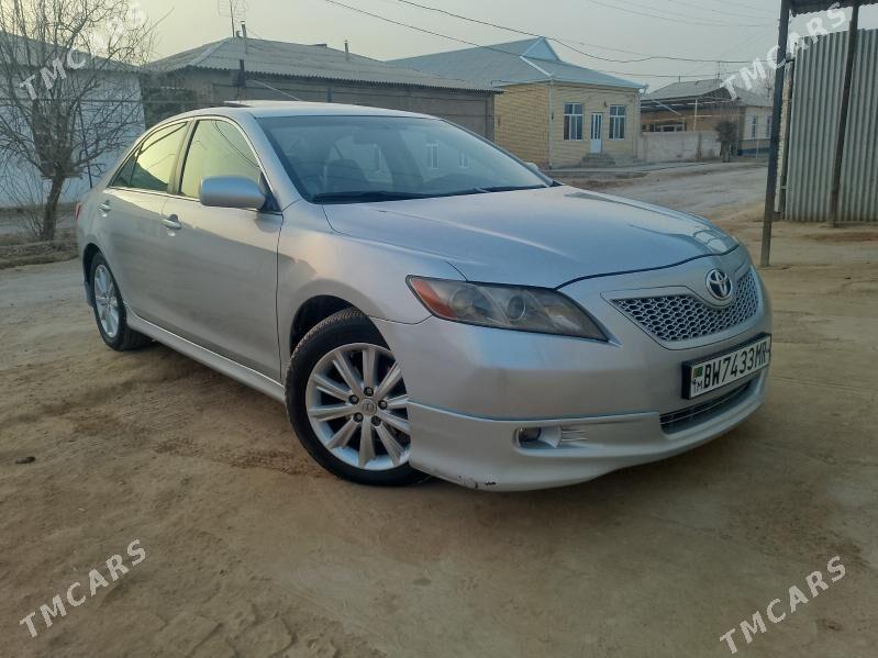 Toyota Camry 2007 - 180 000 TMT - Векильбазар - img 1