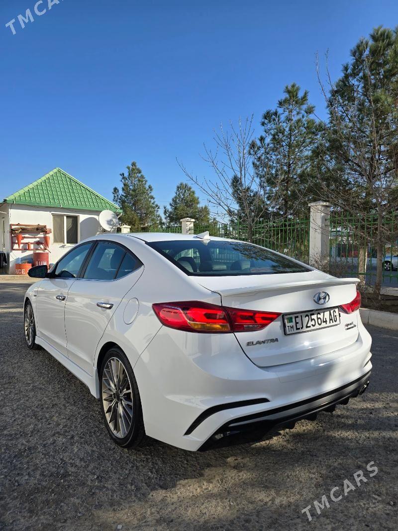 Hyundai Elantra 2018 - 232 000 TMT - Ашхабад - img 1