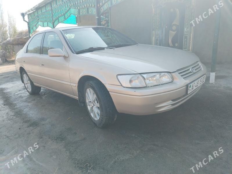 Toyota Camry 1998 - 150 000 TMT - Akdepe - img 1