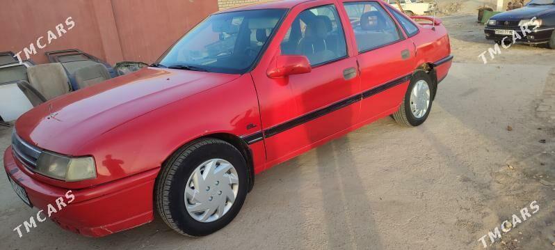 Opel Vectra 1990 - 30 000 TMT - Мургап - img 1