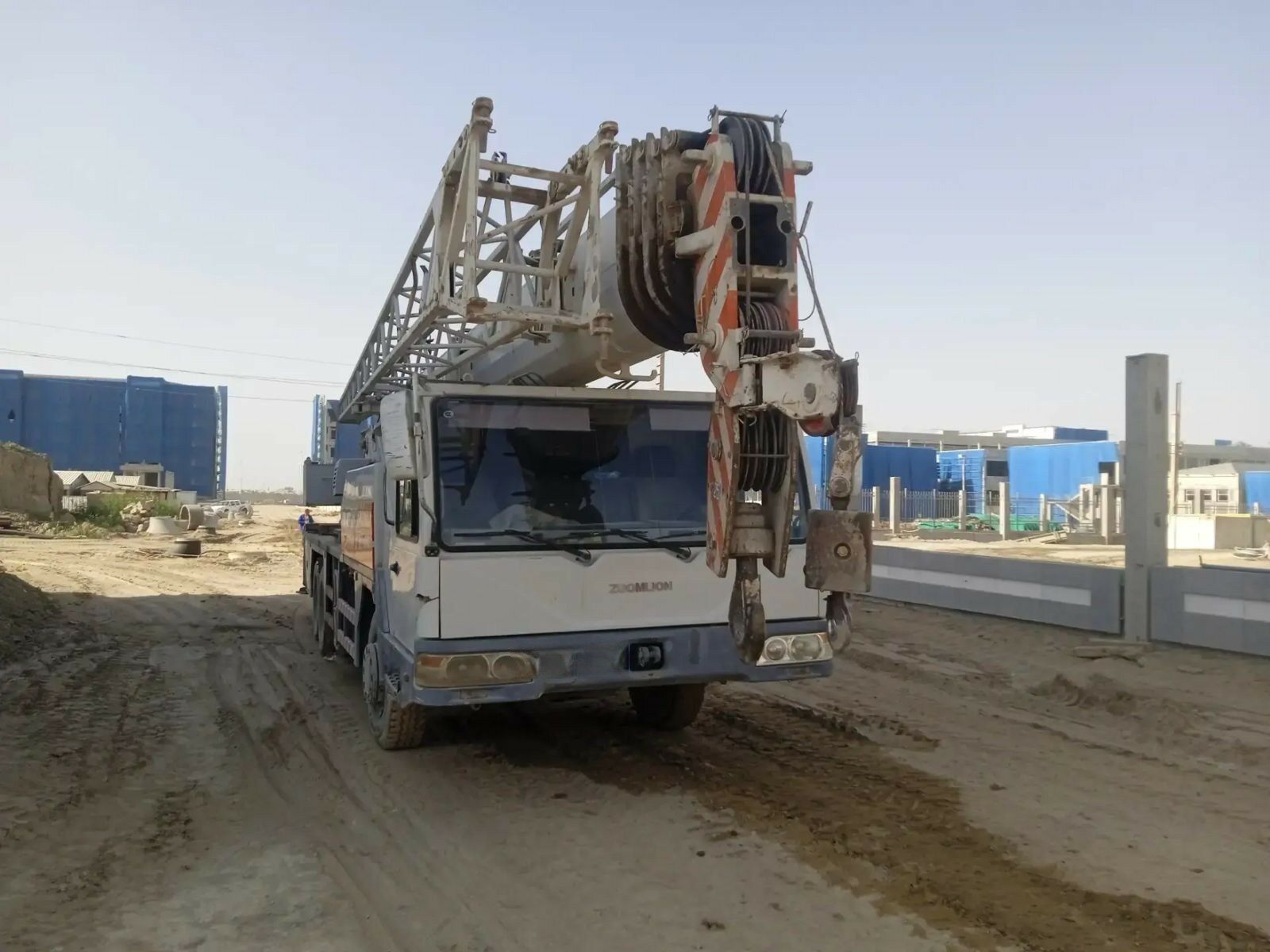 XCMG 25 2011 - 950 000 TMT - Ашхабад - img 1