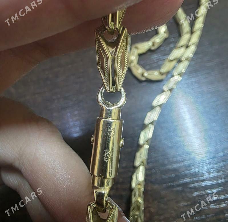 Ýerawan gyzyl bolt - Балканабат - img 1