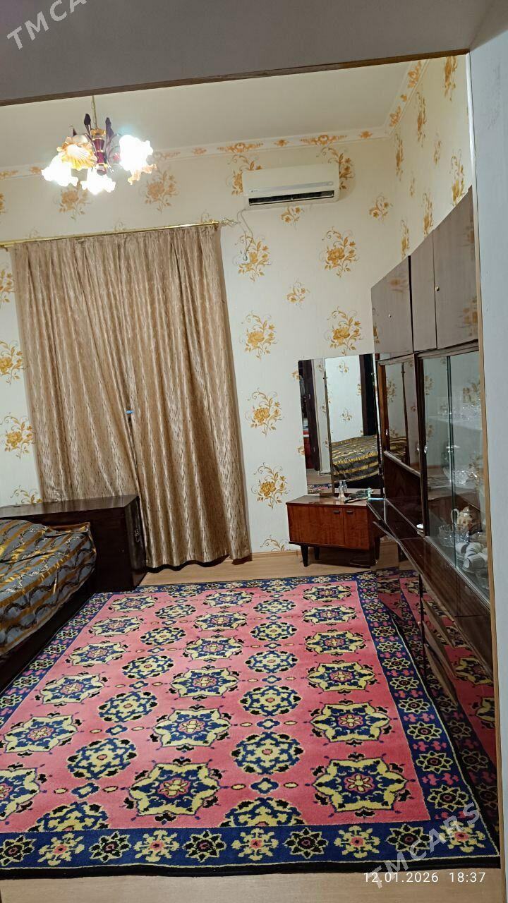 сдам 2-ух комнатную квартиру. - Türkmenbaşy - img 1