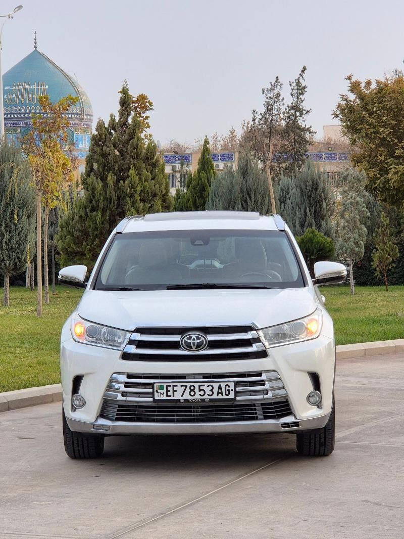 Toyota Highlander 2018 - 490 000 TMT - Ашхабад - img 1