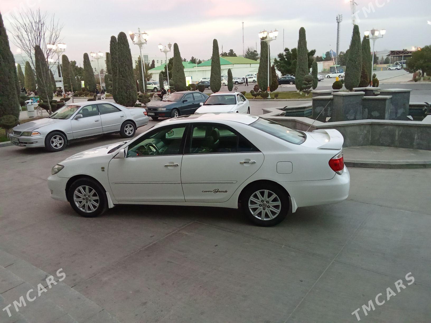 Toyota Camry 2003 - 167 000 TMT - Mary - img 1