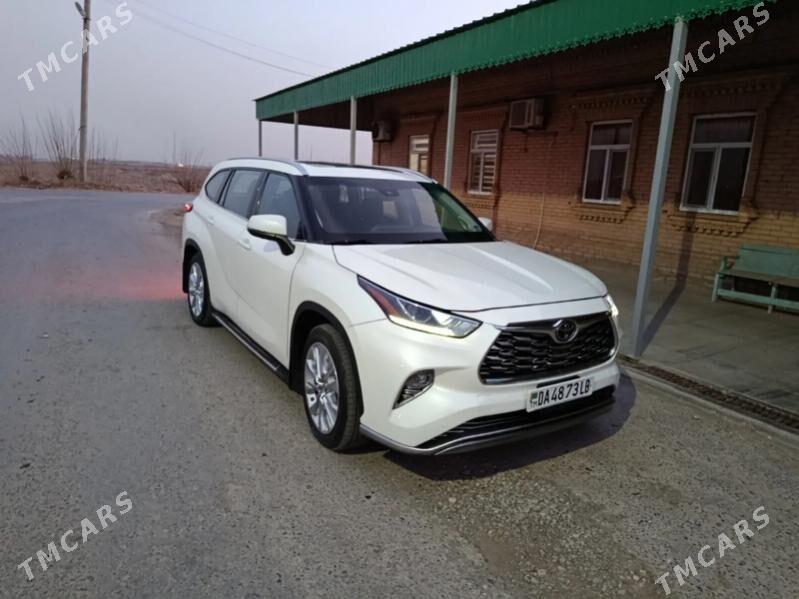 Toyota Highlander 2021 - 700 000 TMT - Türkmenabat - img 1