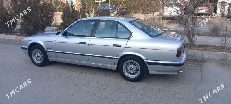 BMW 525 1995 - 71 000 TMT - Балканабат - img 1