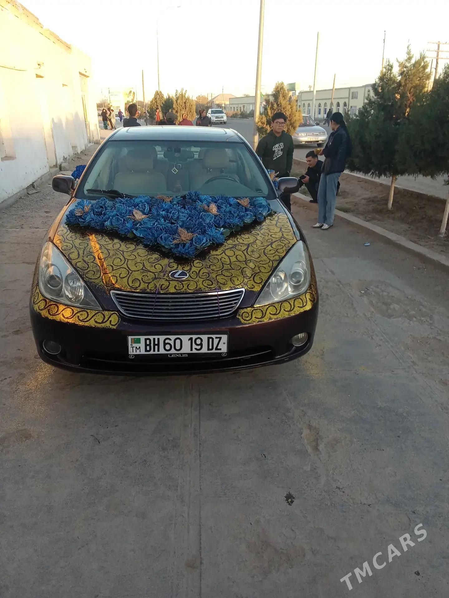 Lexus ES 300 2003 - 165 000 TMT - Gurbansoltan Eje - img 1