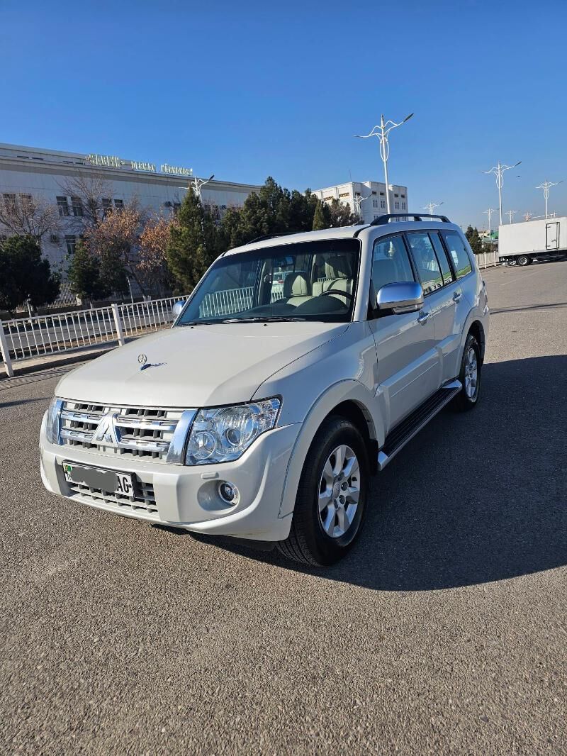 Mitsubishi Pajero 2013 - 325 000 TMT - Aşgabat - img 1
