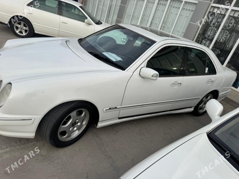 Mercedes-Benz E320 2002 - 125 000 TMT - Türkmenabat - img 1