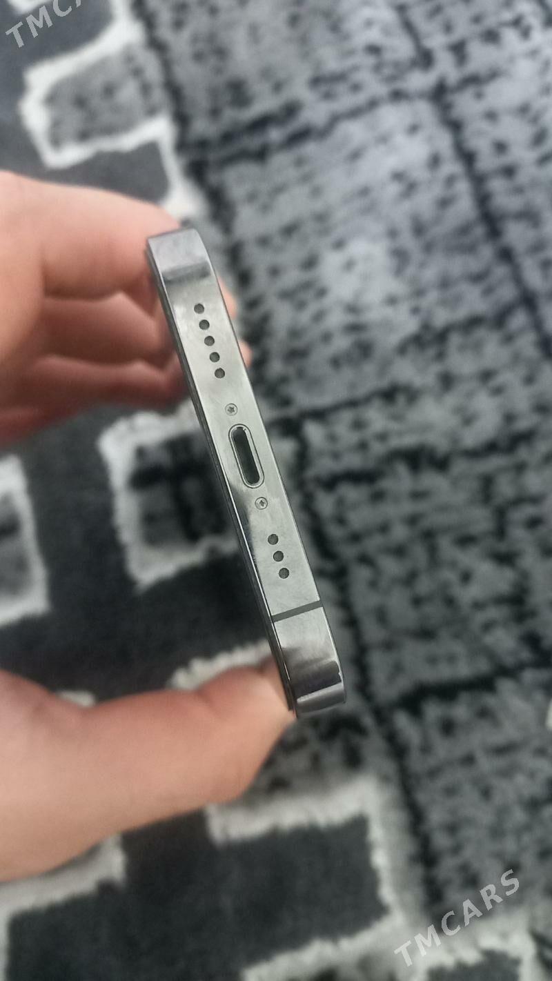 Iphone 12 Pro - Köşi - img 1