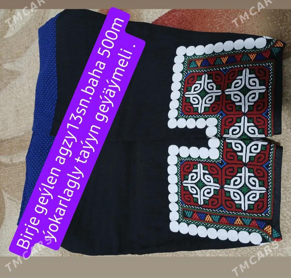 türkmen ýomut balak - Туркменбаши - img 1