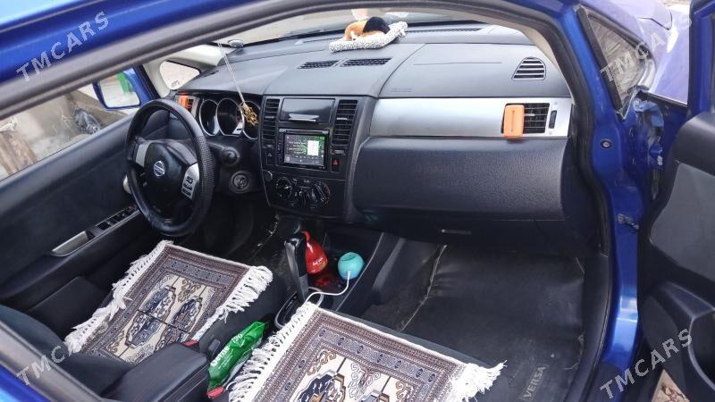 Nissan Versa 2010 - 120 000 TMT - Дашогуз - img 1
