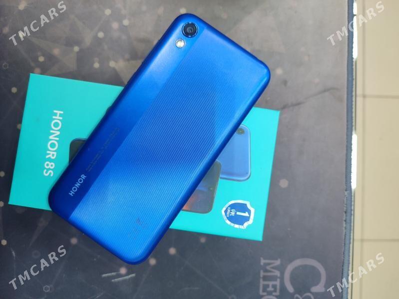 8s honar - Garaşsyzlygyň 15 ýyllygy Söwda Merkezi - img 1