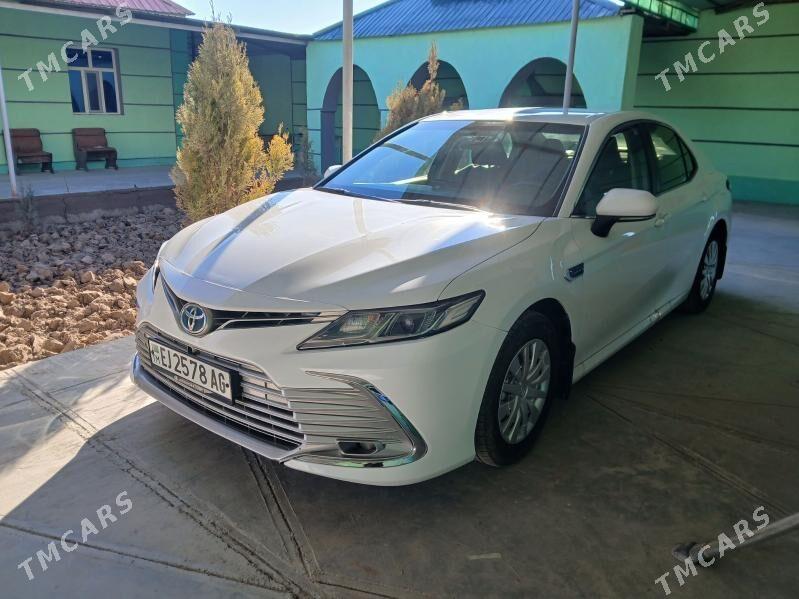 Toyota Camry Hybrid 2021 - 265 000 TMT - Губадаг - img 1