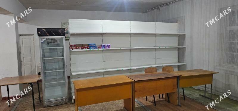 witrina polka полка holodilnik - Кëши - img 1