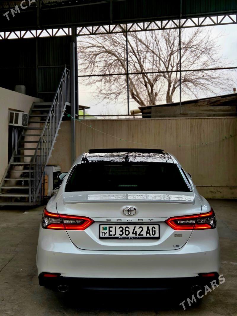 Toyota Camry 2023 - 618 000 TMT - Ашхабад - img 1