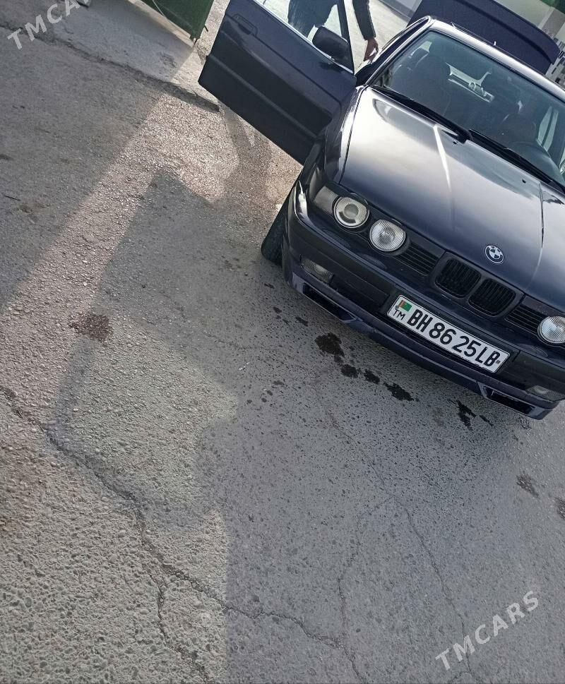BMW 528 1990 - 58 000 TMT - Çärjew - img 1