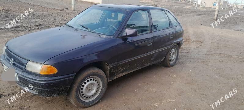 Opel Astra 1994 - 25 000 TMT - етр. Туркменбаши - img 1