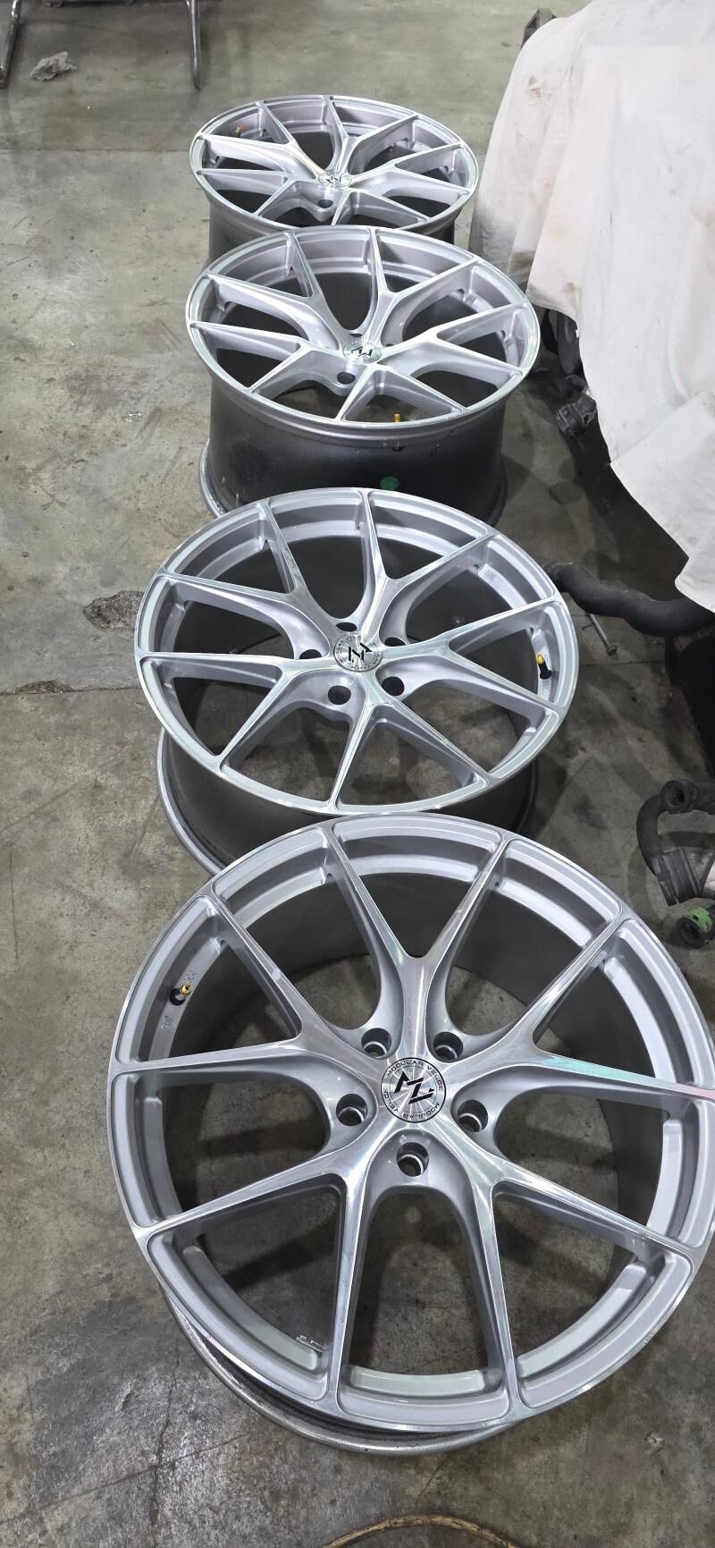 BMW F10 diska 20 lik 10 000 TMT - Aşgabat - img 1