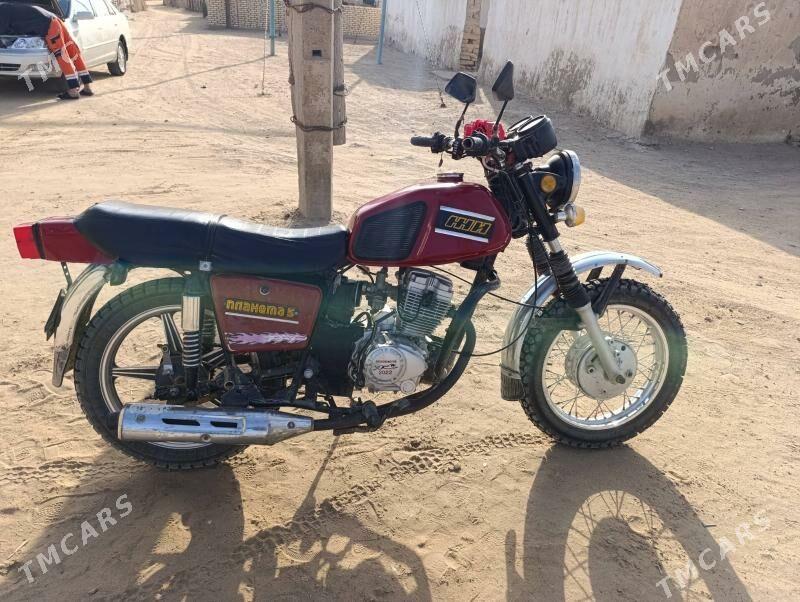 Iž Ýupiter 4 2023 - 16 000 TMT - Дарганата - img 1