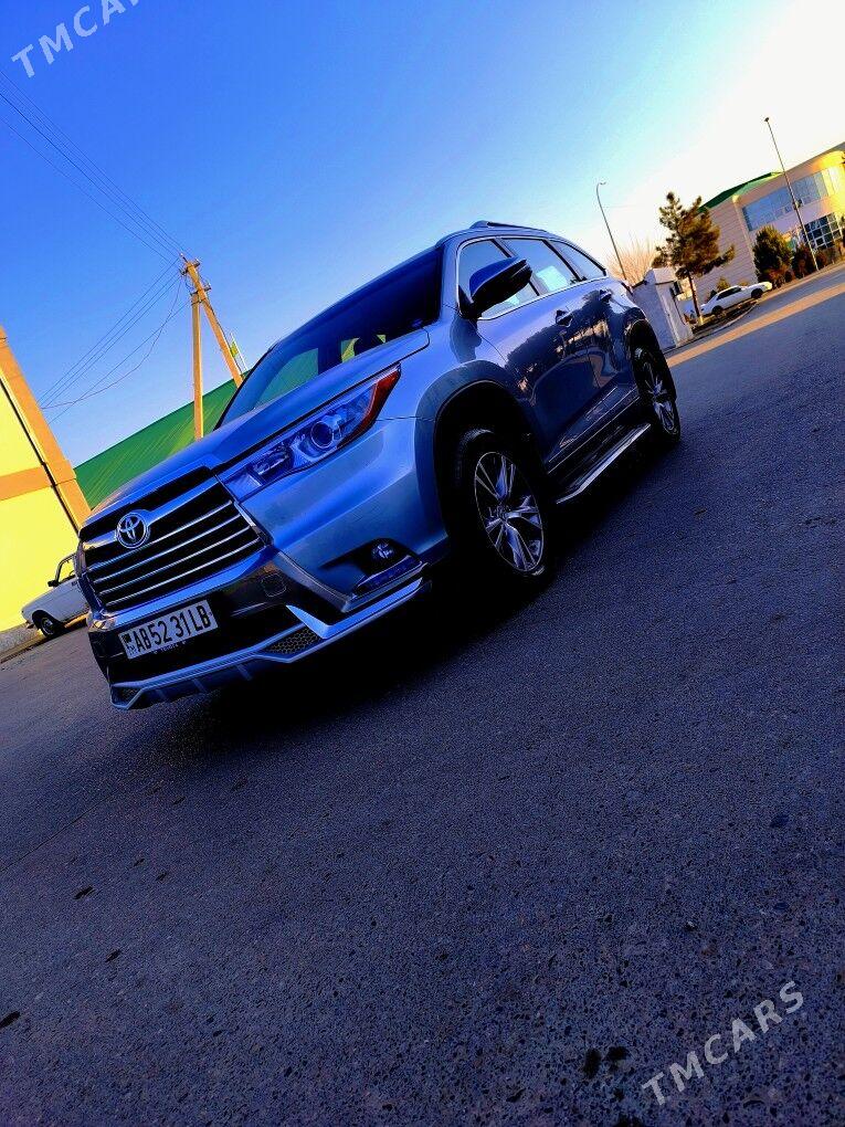 Toyota Highlander 2015 - 420 000 TMT - Türkmenabat - img 1