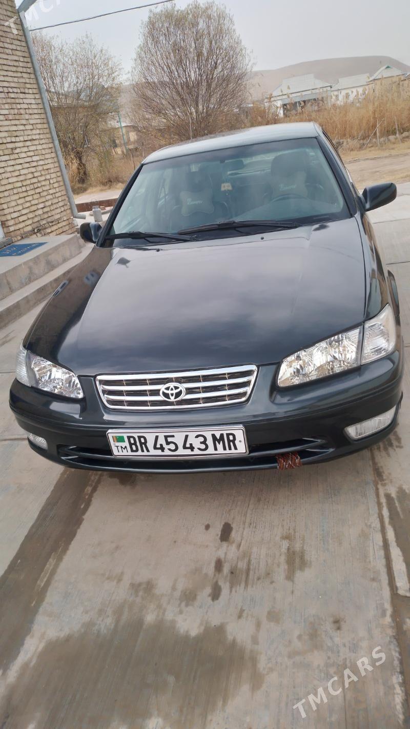 Toyota Camry 2000 - 125 000 TMT - Тагтабазар - img 1