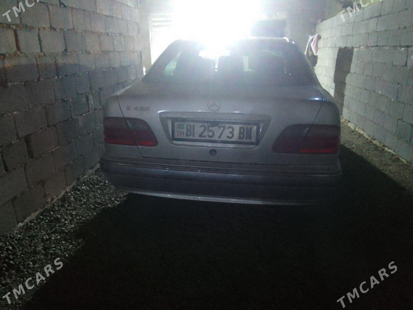 Mercedes-Benz C320 2000 - 110 000 TMT - Туркменбаши - img 1