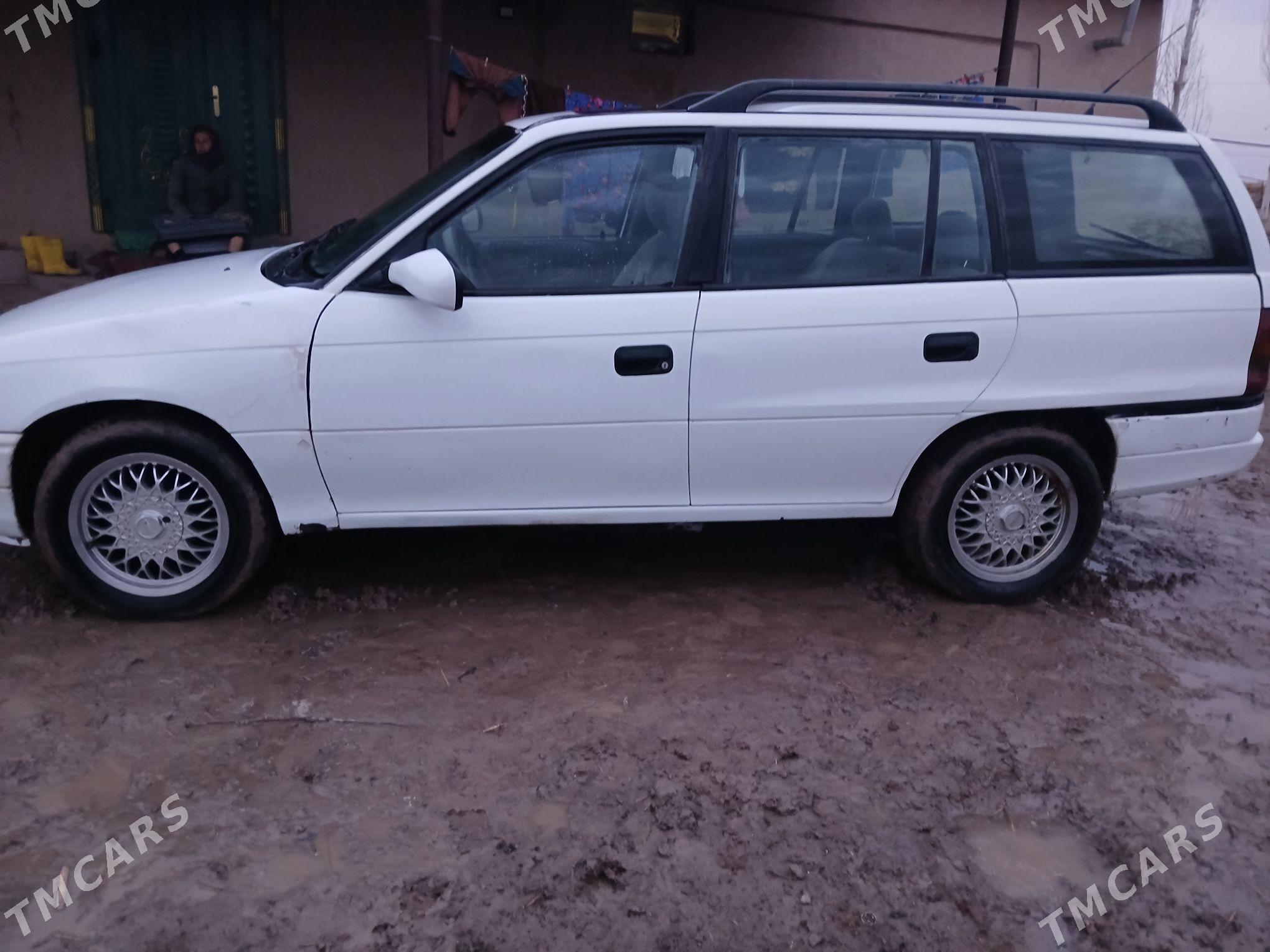 Opel Astra 1997 - 55 000 TMT - Болдумсаз - img 1