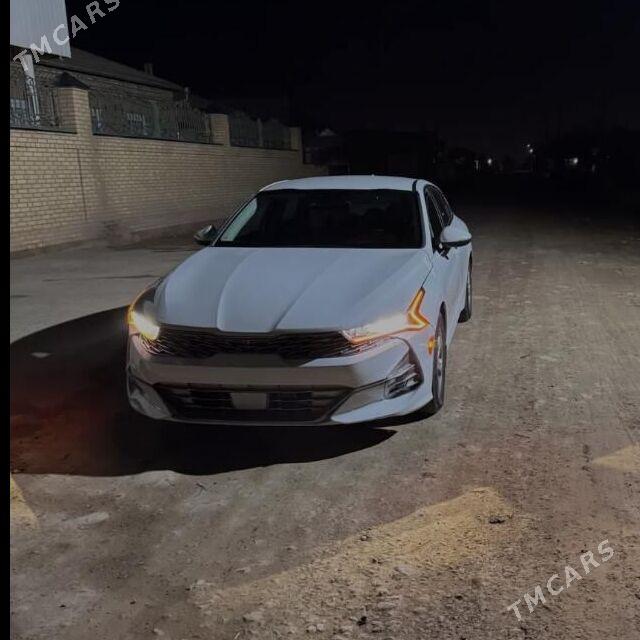 Kia K5 2022 - 265 000 TMT - Sakarçäge - img 1