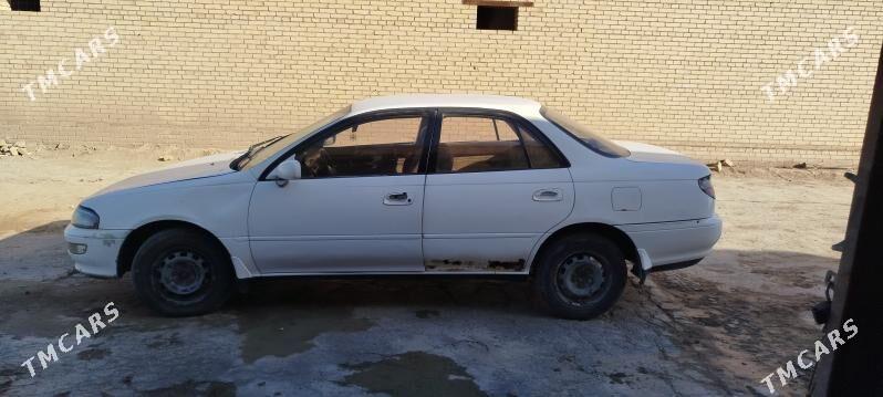 Toyota Carina 1993 - 39 000 TMT - Халач - img 1