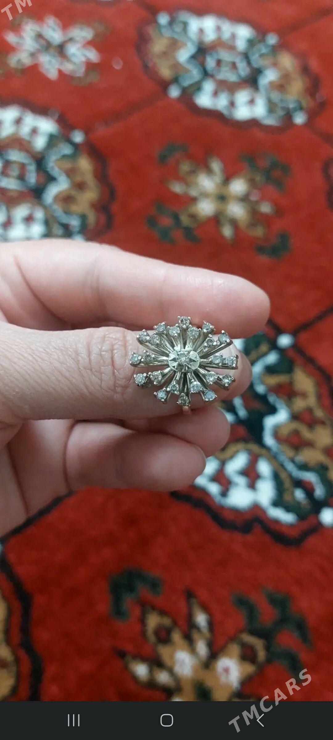 gyzyl bri komplekt - Ашхабад - img 1