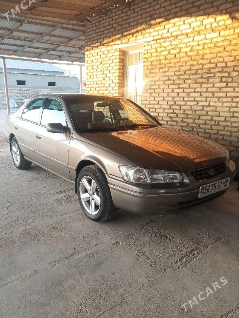 Toyota Camry 2001 - 155 000 TMT - Mary - img 1