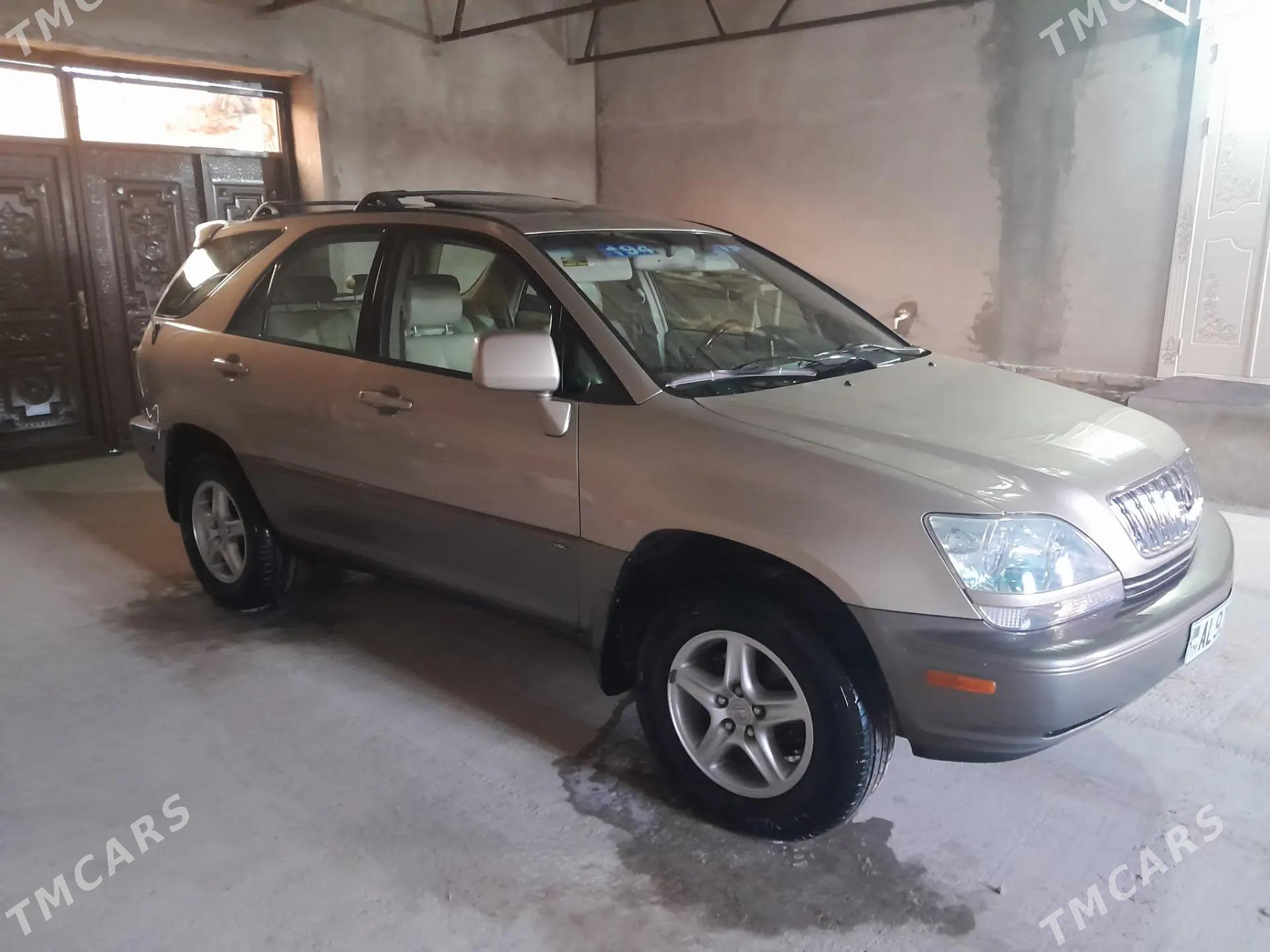 Lexus RX 300 2003 - 250 000 TMT - Дашогуз - img 1