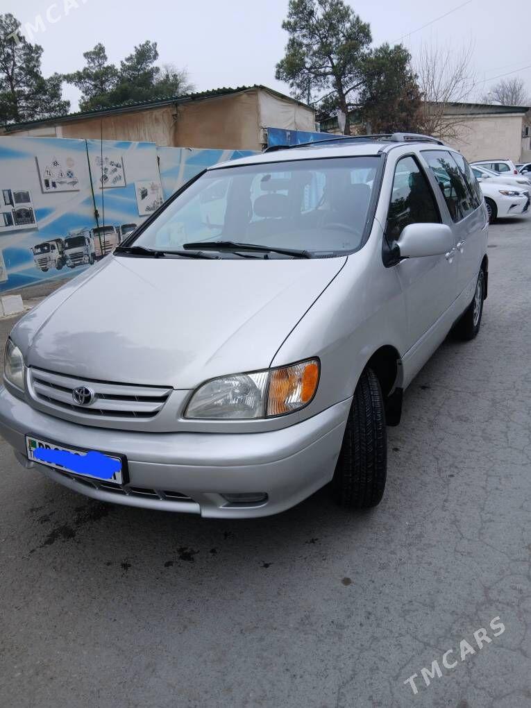 Toyota Sienna 2002 - 172 000 TMT - Хитровка - img 1