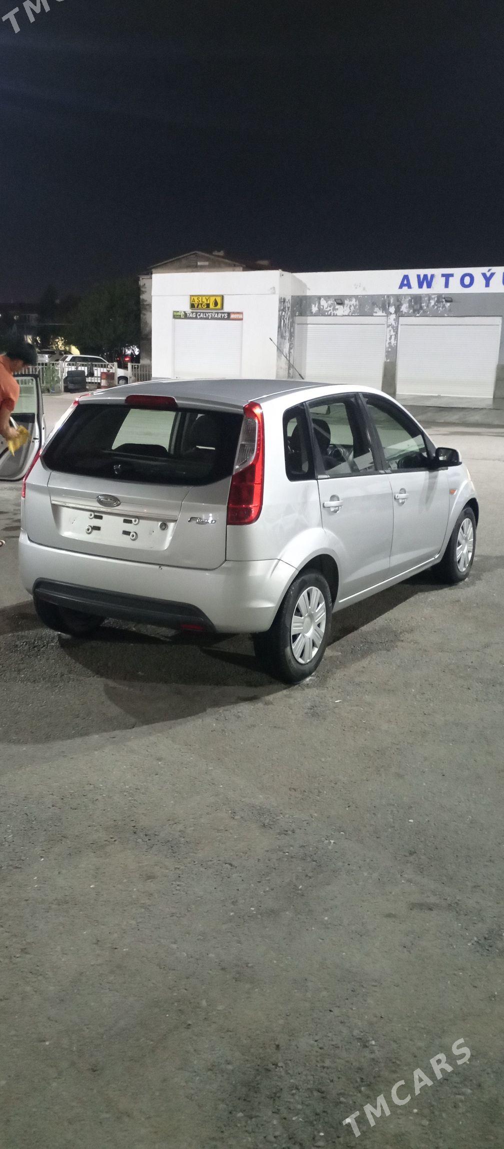 Ford Figo 2012 - 85 000 TMT - Aşgabat - img 1