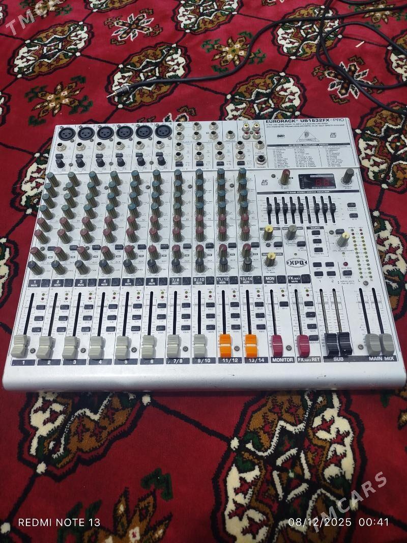 behlinger pult 1832 - Mary - img 1