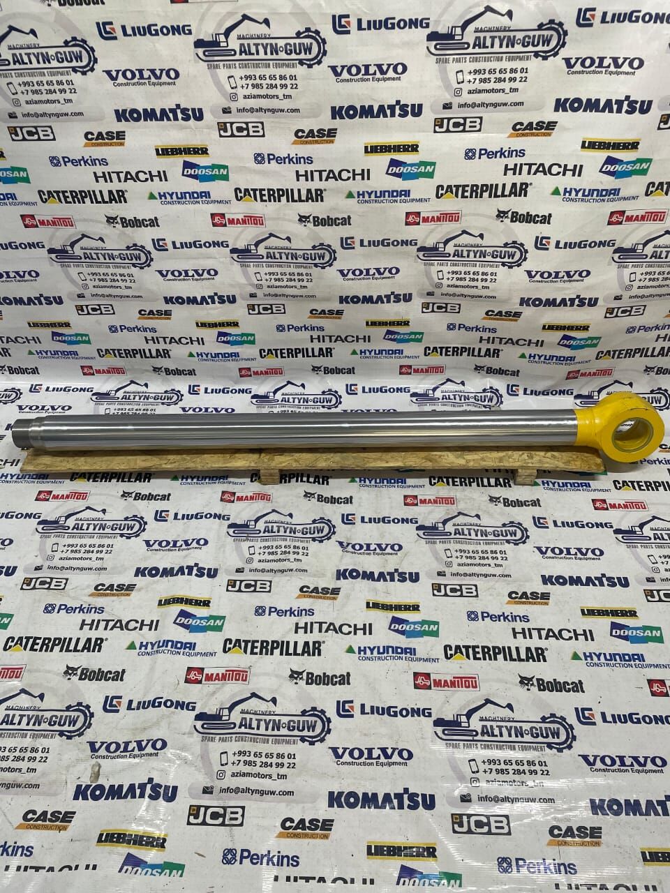 Silinderin ştogy Komatsu ekskowator PC300 9 999 TMT - Aşgabat - img 1